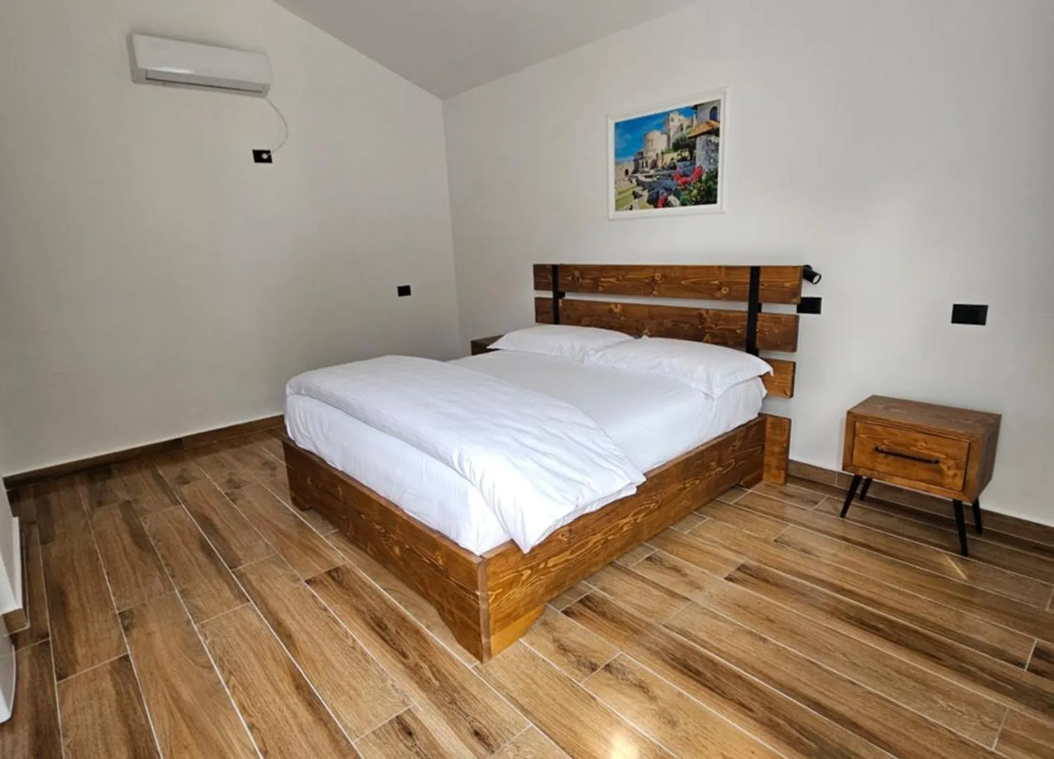 Lodge 3 Bungalows At Mali Camping Krujë Albanië